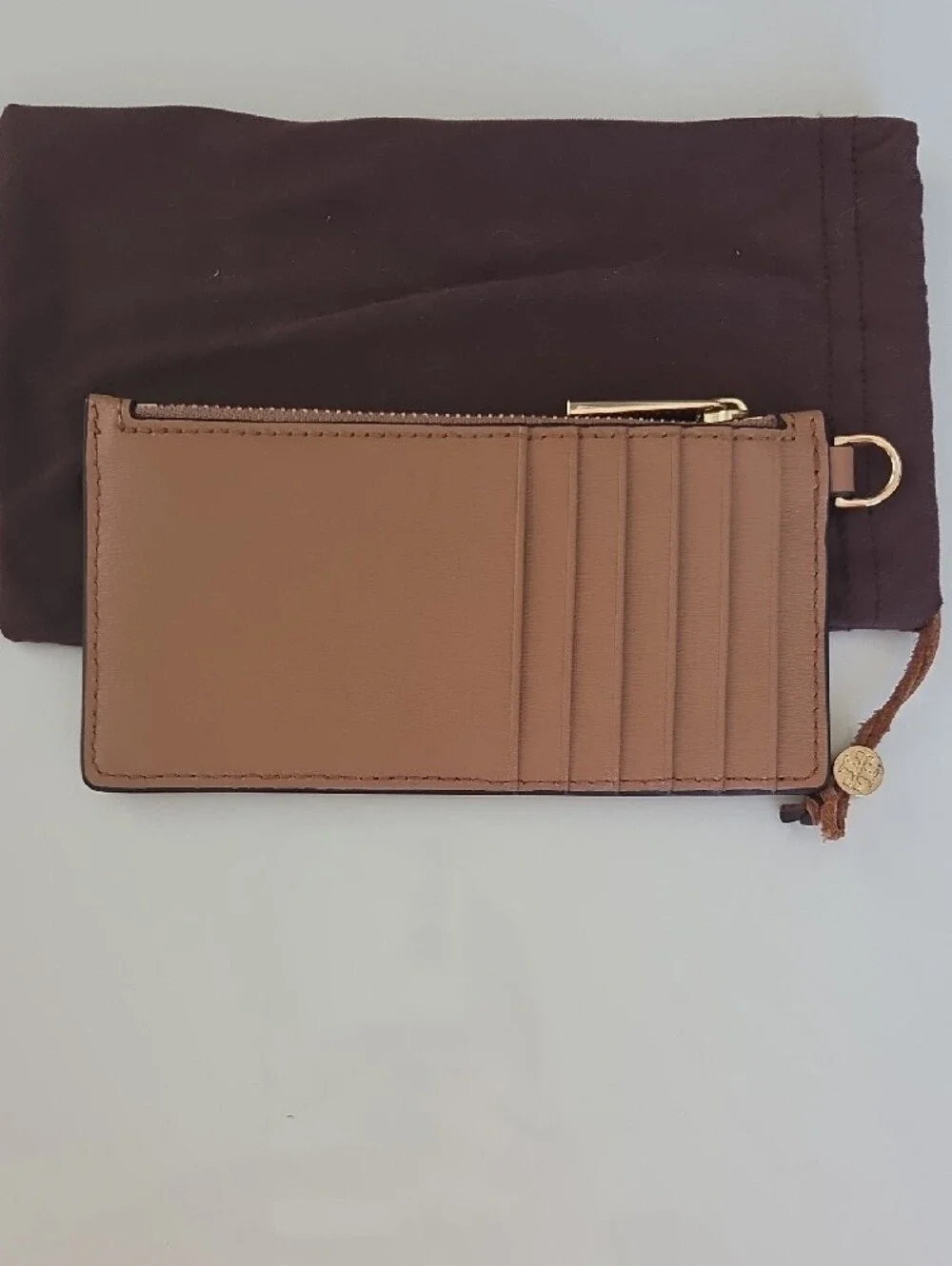 Tory Burch Tan Leather Zip Card Wallet with Logo. NEW